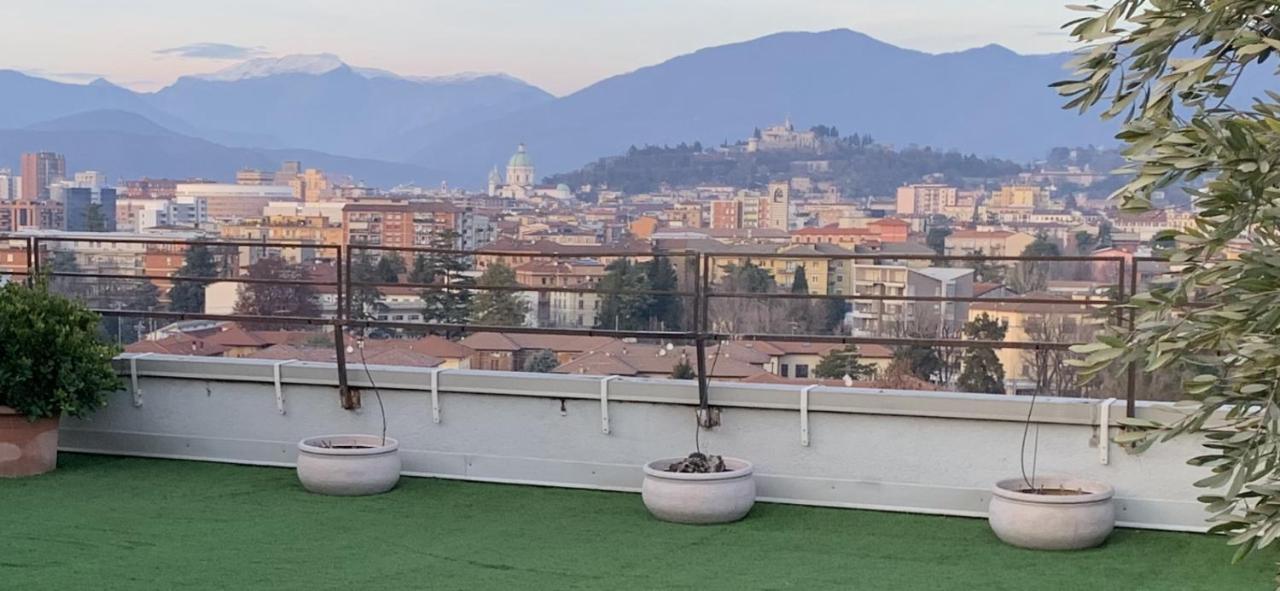 Attico Sky Garden Apartment
